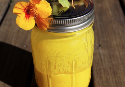 Autoimmune Conditions [Rheumatoid Arthritis]: An Ayurvedic Perspective + Anti-Inflammatory Turmeric Sun Dressing Recipe