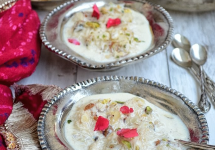 A Healthy Holiday Treat [Seviyan Kheer] – An Indian Dessert Recipe